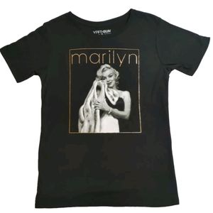 Marilyn Monroe, Fifth Sun, Black Graphic T-Shirt, Size Med.